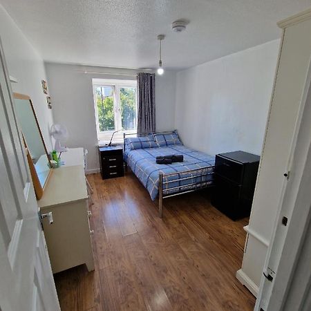 Cozy Double Bedroom In Zone 1-2 Central لندن المظهر الخارجي الصورة