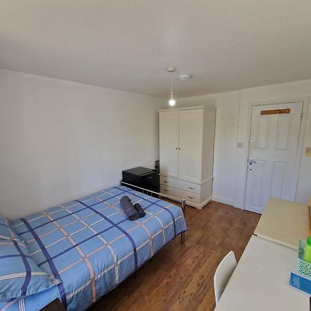 Cozy Double Bedroom In Zone 1-2 Central لندن المظهر الخارجي الصورة
