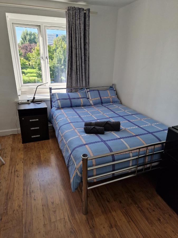 Cozy Double Bedroom In Zone 1-2 Central لندن المظهر الخارجي الصورة